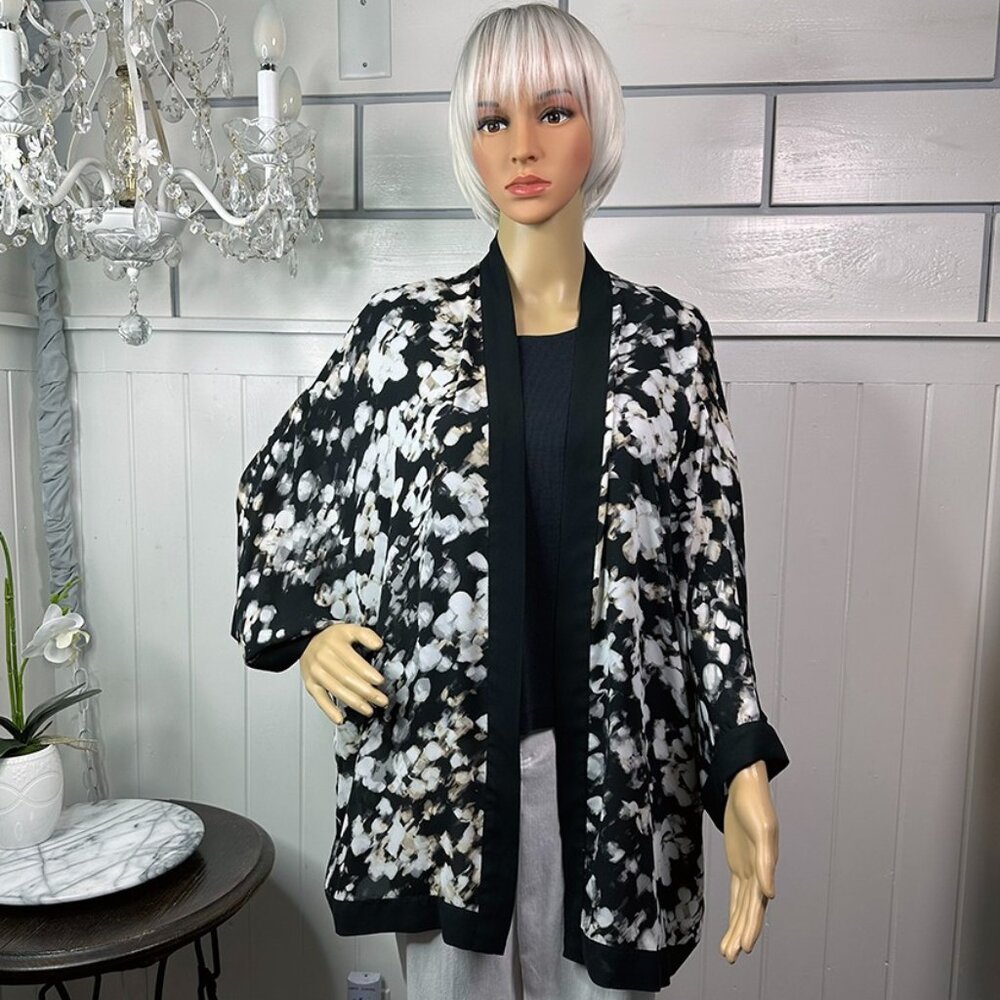 Apt 9 kimono style jacket Excellent 100% polyester Dolman Sleeves Size XL